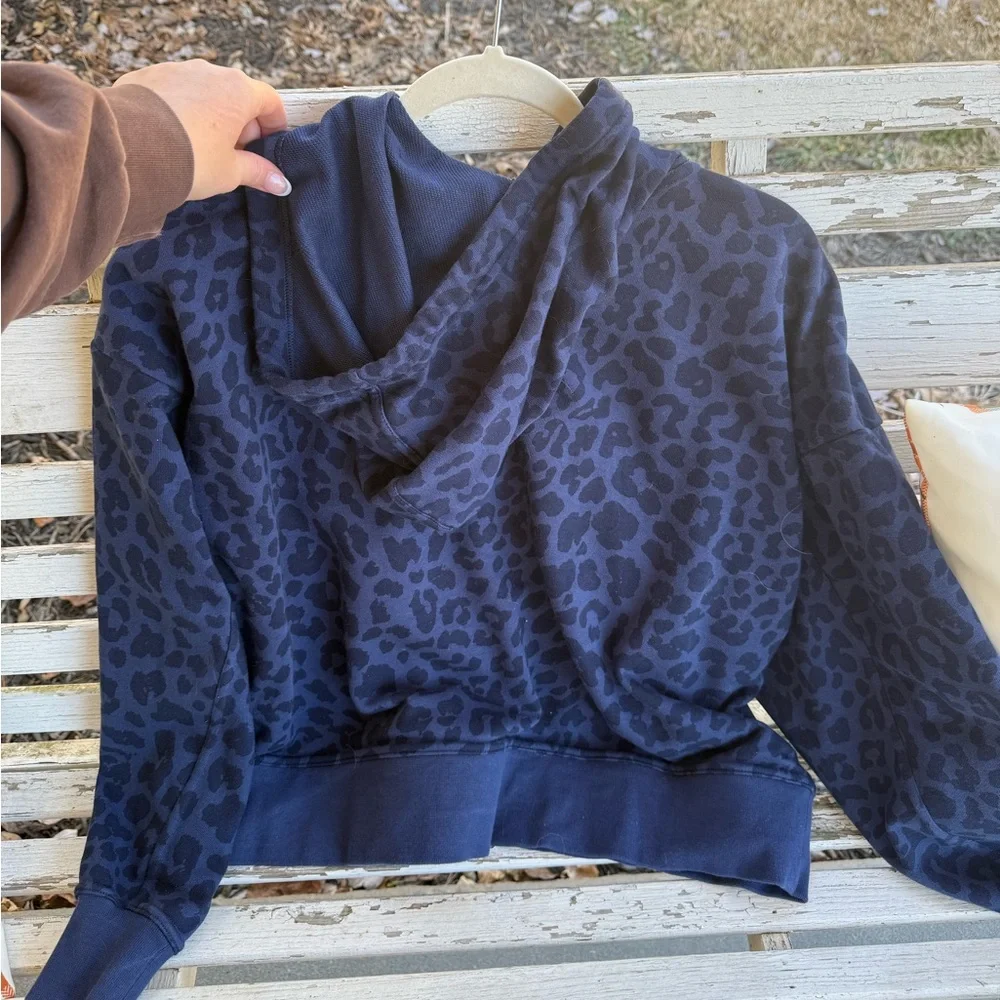 Nike pullover - Picture 2 of 3